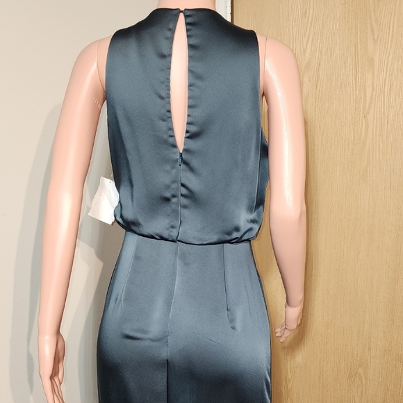 Dessy Collection Green Sleeveless Halter Maxi Gown - Picture 10 of 15